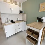 Le Cocon Azur - 2p, Terrasse, Ac, Appartement Antibes