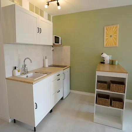 Apartment Escapade Azur, Studio 2P, 1 Min Plage, Balcon